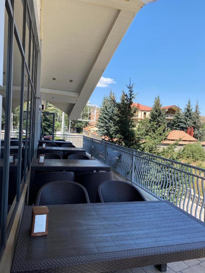 Hotel - Saya Tsachkadzor Buitenkant foto