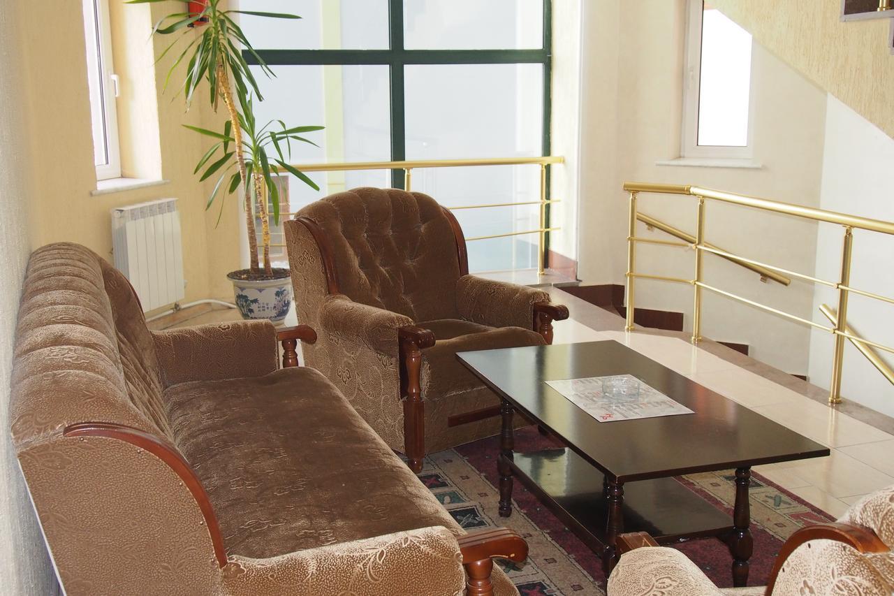 Hotel - Saya Tsachkadzor Buitenkant foto