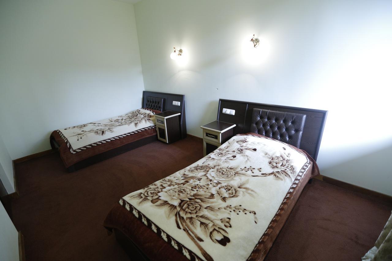 Hotel - Saya Tsachkadzor Buitenkant foto
